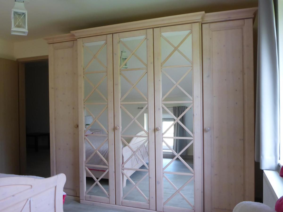 Maison Et Velos A Godinne Dans La Vallee De La Meuse 외부 사진