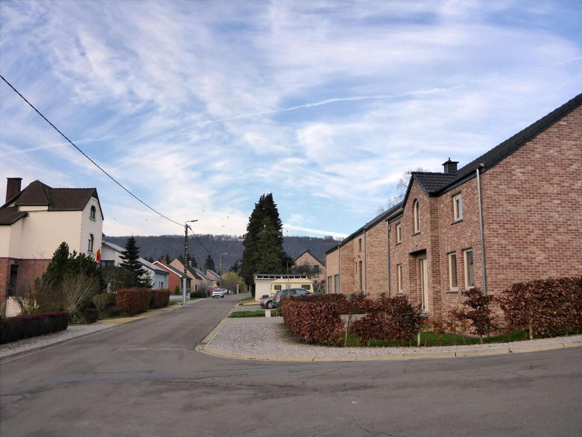 Maison Et Velos A Godinne Dans La Vallee De La Meuse 외부 사진
