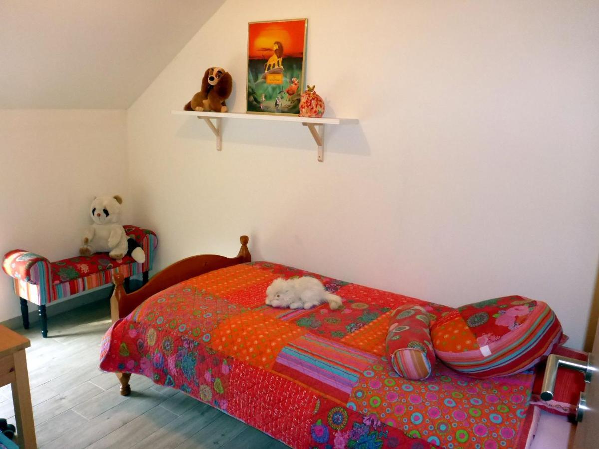 Maison Et Velos A Godinne Dans La Vallee De La Meuse 외부 사진