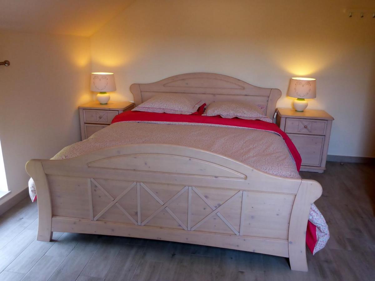Maison Et Velos A Godinne Dans La Vallee De La Meuse 외부 사진